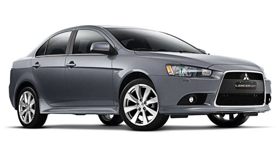 Versão topo de linha sai por R$ 89.990 | <a href="https://gutenberg.quatrorodas.abril.com.br/carros/lancamentos/mitsubishi-lancer-644557.shtml" rel="migration">Leia mais</a>