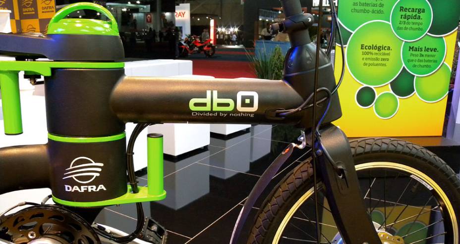 Bicicleta elétrica foi feita pelo designer Robert Brady | <a href="https://gutenberg.quatrorodas.abril.com.br/moto/noticias/dafra-apresenta-bicicleta-eletrica-db0-642362.shtml" rel="migration">Leia mais</a>