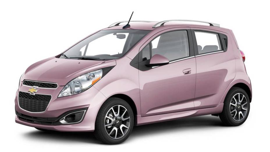 H&aacute;, ainda, a op&ccedil;&atilde;o de quatro marchas, aut&oacute;m&aacute;tica | <a href="https://gutenberg.quatrorodas.abril.com.br/reportagens/salao/chevrolet-spark-646704.shtml" rel="migration">Leia mais</a>