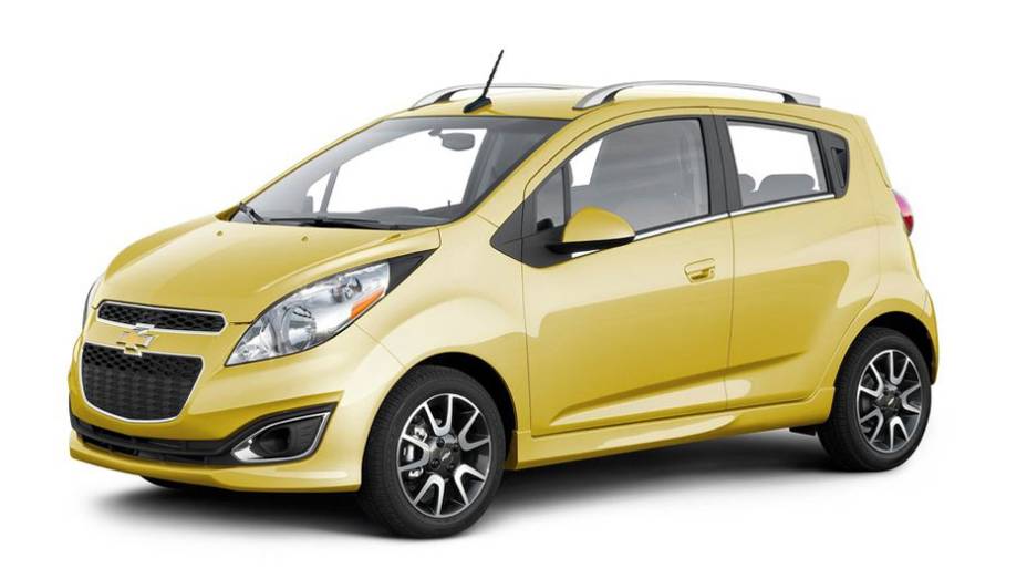 Cores vibrantes são a marca do modelo | <a href="https://gutenberg.quatrorodas.abril.com.br/reportagens/salao/chevrolet-spark-646704.shtml" rel="migration">Leia mais</a>