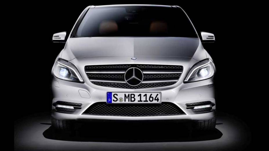 O novo Classe B deixou a caretice da geração anterior no passado. <a href="https://gutenberg.quatrorodas.abril.com.br/carros/lancamentos/mercedes-benz-classe-b-637678.shtml" rel="migration">Leia mais</a>