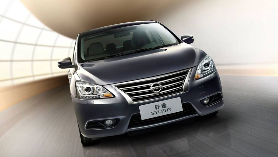 Conforto também é uma proposta do Sylphy | <a href="https://gutenberg.quatrorodas.abril.com.br/saloes/pequim/2012/nissan-sylphy-682762.shtml" rel="migration">Leia mais</a>