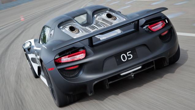 Do mais econômico E-Power (100% elétrico, autonomia de 30 km), ao botão Hot Lap | <a href="https://gutenberg.quatrorodas.abril.com.br/noticias/fabricantes/porsche-fornece-especificacoes-918-spyder-741568.shtml" rel="migration">Leia mais</a> Do mais econômico E-Power (100% elétrico, autonomia de 30 km), ao botão Hot Lap | <a href="https://gutenberg.quatrorodas.abril.com.br/noticias/fabricantes/porsche-fornece-especificacoes-918-spyder-741568.shtml" rel="migration">Leia mais</a>