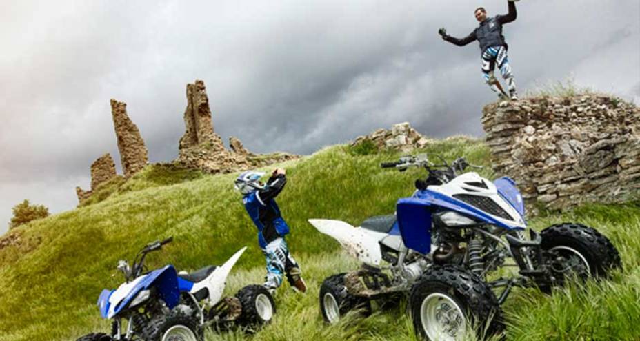 Além das novidades, o Raptor custa cerca de 5% menos do que o modelo 2012 | <a href="https://gutenberg.quatrorodas.abril.com.br/moto/noticias/yamaha-lanca-novo-raptor-700r-688932.shtml" rel="migration">Leia mais</a>