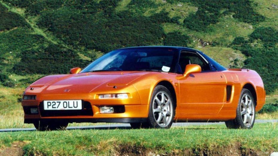 Com o passar dos anos e os diversos aperfeiçoamentos, NSX ficou conhecido como "Ferrari Japonesa", tamanho seu desempenho <a href="https://gutenberg.quatrorodas.abril.com.br/reportagens/classicos/japones-valente-828328.shtml" rel="migration">| Leia mais|</a> <a href="https://quatroro" rel="migration"></a>