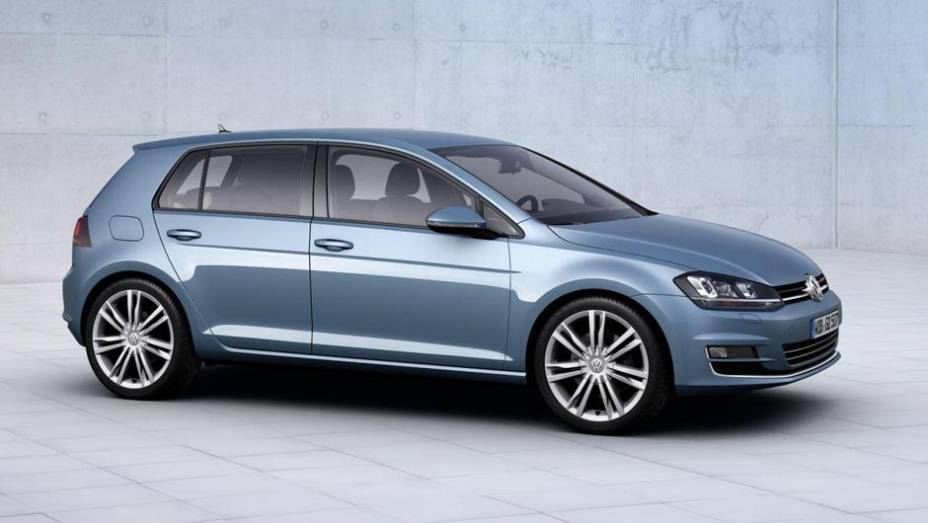 Entre as motorizações disponíveis estará a 1.4 TSI de 140 cv | <a href="https://gutenberg.quatrorodas.abril.com.br/saloes/paris/2012/golf-chega-setima-geracao-702391.shtml" rel="migration">Leia mais</a>