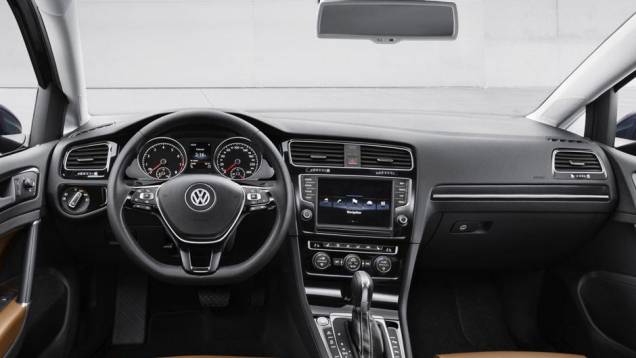 Todas as versões do modelo contarão com airbag duplo e freios ABS de série | <a href="https://gutenberg.quatrorodas.abril.com.br/saloes/paris/2012/golf-chega-setima-geracao-702391.shtml" rel="migration">Leia mais</a> Todas as versões do modelo contarão com airbag duplo e freios ABS de série | <a href="https://gutenberg.quatrorodas.abril.com.br/saloes/paris/2012/golf-chega-setima-geracao-702391.shtml" rel="migration">Leia mais</a>