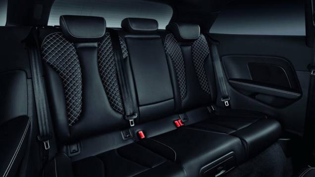 Novo Audi S3 | <a href="https://gutenberg.quatrorodas.abril.com.br/saloes/paris/2012/audi-s3-702744.shtml" rel="migration">Leia mais</a> Novo Audi S3 | <a href="https://gutenberg.quatrorodas.abril.com.br/saloes/paris/2012/audi-s3-702744.shtml" rel="migration">Leia mais</a>