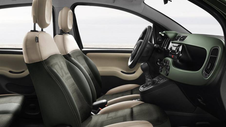 O interior traz revestimento exclusivo em três opções de cores e apliques em couro ecológico. | <a href="%20https://gutenberg.quatrorodas.abril.com.br/saloes/paris/2012/fiat-panda-4x4-702561.shtml" rel="migration">Leia mais</a> O interior traz revestimento exclusivo em três opções de cores e apliques em couro ecológico. | <a href="%20https://gutenberg.quatrorodas.abril.com.br/saloes/paris/2012/fiat-panda-4x4-702561.shtml" rel="migration">Leia mais</a>