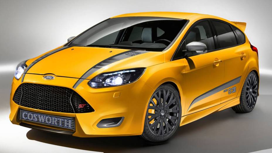 Preparado pela M&J em parceria com a Ford e a Cosworth, o hatch recebeu novo sistema de freios, suspensão de corrida, e ajustes para o motor 2.0 EcoBoost gerar 330 cavalos de potência Preparado pela M&J em parceria com a Ford e a Cosworth, o hatch recebeu novo sistema de freios, suspensão de corrida, e ajustes para o motor 2.0 EcoBoost gerar 330 cavalos de potência