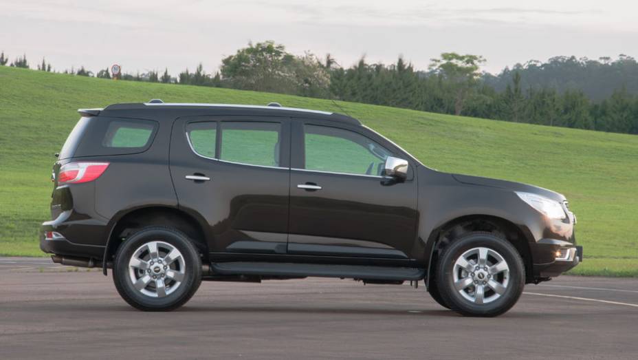 O Brasil será o segundo mercado a fabricar a Trailblazer, uma vez que ela já é produzida na Tailândia | <a href="https://gutenberg.quatrorodas.abril.com.br/carros/lancamentos/chevrolet-trailblazer-718248.shtml" target="_blank" rel="migration">Leia mais</a> O Brasil será o segundo mercado a fabricar a Trailblazer, uma vez que ela já é produzida na Tailândia | <a href="https://gutenberg.quatrorodas.abril.com.br/carros/lancamentos/chevrolet-trailblazer-718248.shtml" target="_blank" rel="migration">Leia mais</a>