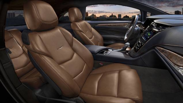 Especula-se que o preço fique em torno de US$ 55 mil | <a href="https://gutenberg.quatrorodas.abril.com.br/saloes/detroit/2013/cadillac-elr-730982.shtml" rel="migration">Leia mais</a> Especula-se que o preço fique em torno de US$ 55 mil | <a href="https://gutenberg.quatrorodas.abril.com.br/saloes/detroit/2013/cadillac-elr-730982.shtml" rel="migration">Leia mais</a>