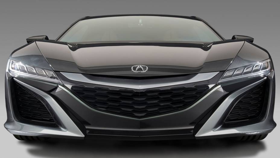 O motor que equipa o esportivo é o V6 de injeção direta | <a href="https://gutenberg.quatrorodas.abril.com.br/saloes/detroit/2013/acura-nsx-concept-731066.shtml" rel="migration">Leia mais</a>