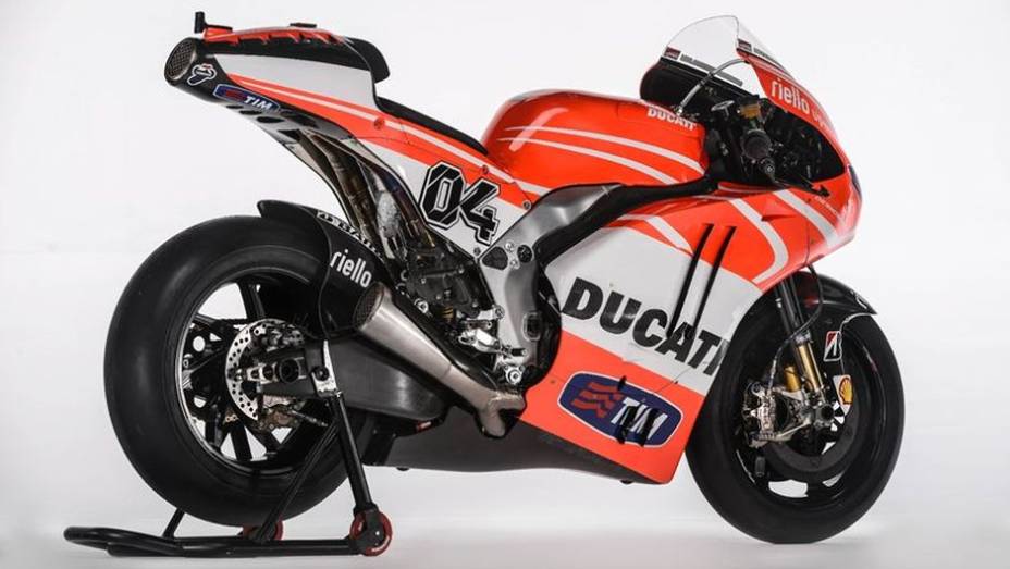 Ela será utilizada durante a temporada 2013 da MotoGP | <a href="https://gutenberg.quatrorodas.abril.com.br/moto/noticias/ducati-apresenta-desmosedici-gp13-731607.shtml" rel="migration">Leia mais</a>