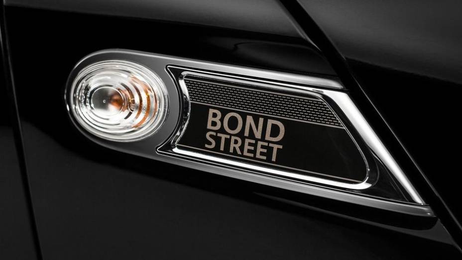 O Clubman Bond Street é apresentado ao público pela MINI durante o Salão de Genebra | <a href="%20https://gutenberg.quatrorodas.abril.com.br/saloes/genebra/2013/mini-clubman-bond-street-734431.shtml" rel="migration">Leia mais</a>