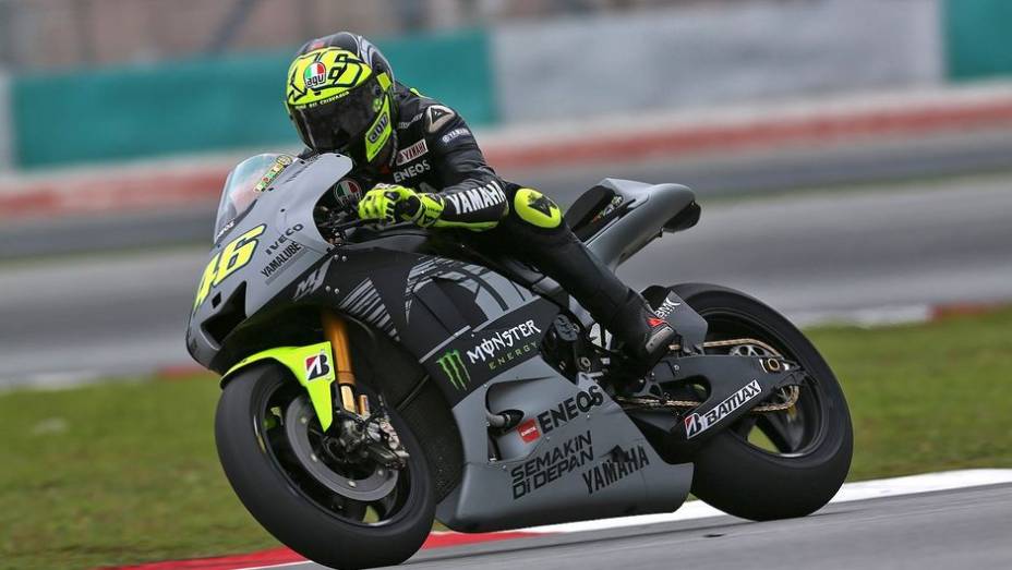 De volta à Yamaha, Valentino Rossi foi o quarto colocado | <a href="https://gutenberg.quatrorodas.abril.com.br/moto/noticias/motogp-pedrosa-lidera-primeiro-dia-testes-732984.shtml" rel="migration">Leia mais</a>