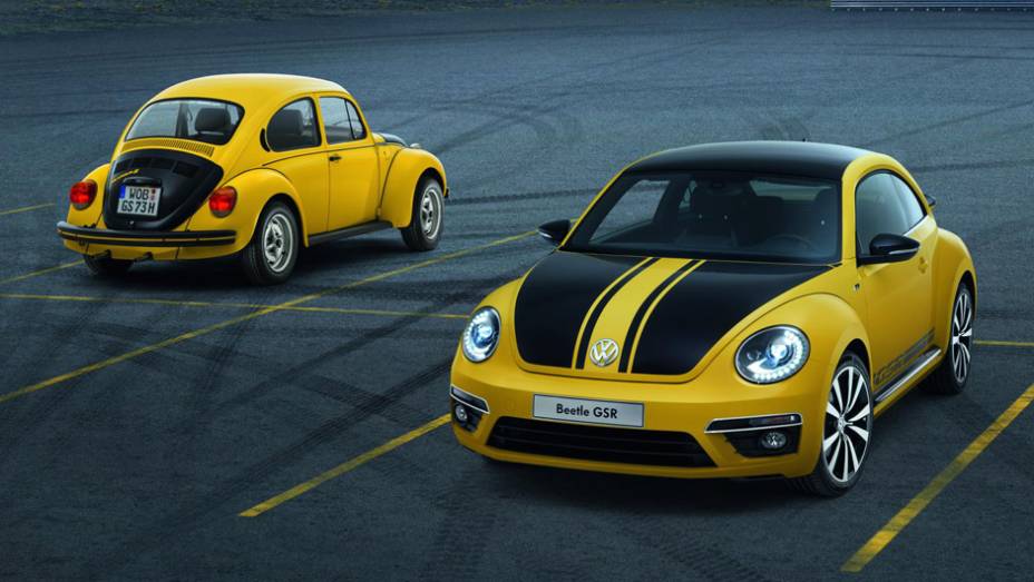 Encontro de gerações: o Beetle GSR é inspirado em uma versão do clássico Fusca lançada há quatro décadas | <a href="https://gutenberg.quatrorodas.abril.com.br/noticias/fabricantes/beetle-ganha-serie-gsr-limited-edition-733136.shtml" rel="migration">Leia mais</a>