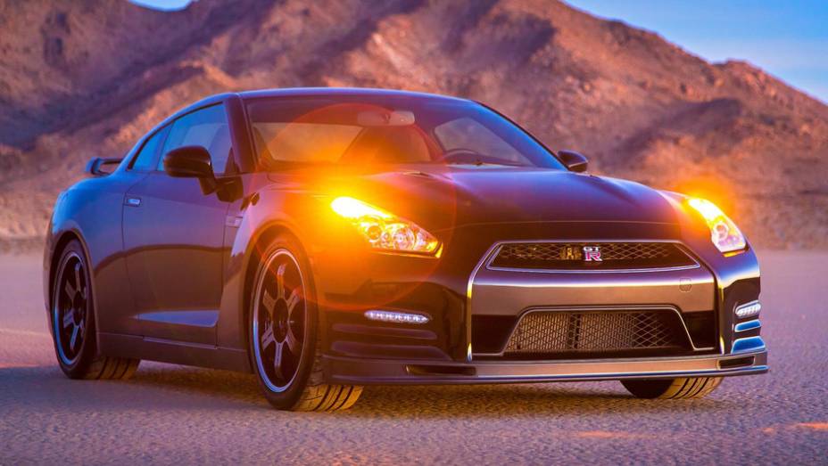 Ela é chamada de Track Edition | <a href="https://gutenberg.quatrorodas.abril.com.br/noticias/fabricantes/nissan-revela-gt-r-track-edition-733328.shtml" rel="migration">Leia mais</a>