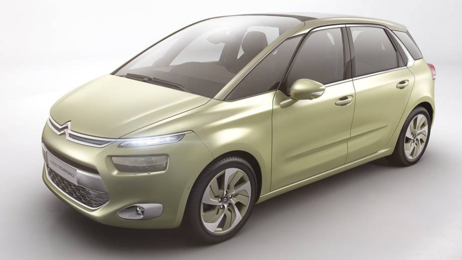 A Citroën apresentou o protótipo Technospace, que antecipa a nova geração do C4 Picasso | <a href="%20https://gutenberg.quatrorodas.abril.com.br/saloes/genebra/2013/citroen-technospace-734593.shtml" rel="migration">Leia mais</a>