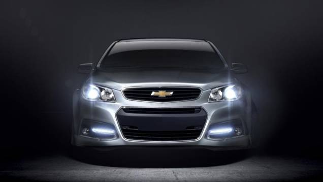 O conjunto vai de 0 a 100 km/h em 5 segundos | <a href="https://gutenberg.quatrorodas.abril.com.br/saloes/new-york/2013/chevrolet-ss-737022.shtml" rel="migration">Leia mais</a> O conjunto vai de 0 a 100 km/h em 5 segundos | <a href="https://gutenberg.quatrorodas.abril.com.br/saloes/new-york/2013/chevrolet-ss-737022.shtml" rel="migration">Leia mais</a>