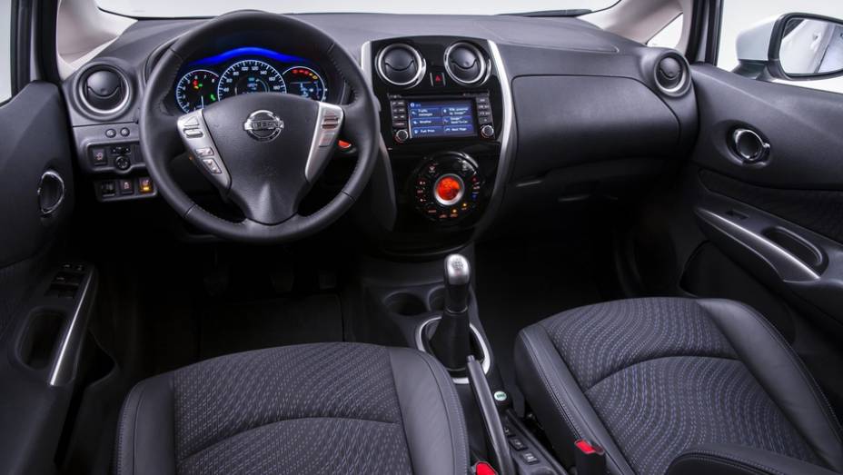 O Note &eacute; baseado no carro-conceito Inspiration | <a href="https://gutenberg.quatrorodas.abril.com.br/saloes/genebra/2013/nissan-note-734148.shtml" rel="migration">Leia mais</a>