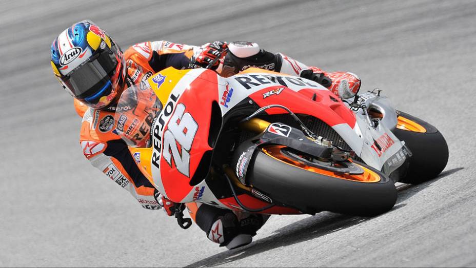 Dani Pedrosa é novamente o mais rápido nos testes em Sepang. <a href="https://gutenberg.quatrorodas.abril.com.br/moto/noticias/motogp-pedrosa-mais-rapido-sepang-734603.shtml" rel="migration">Leia mais</a>