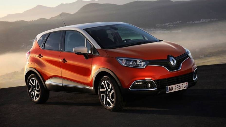 A Renault revelou a versão definitiva do Captur | <a href="https://gutenberg.quatrorodas.abril.com.br/saloes/genebra/2013/renault-captur-734871.shtml" rel="migration">Leia mais</a>