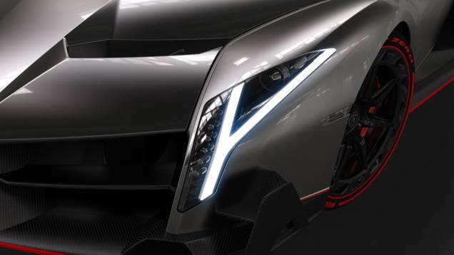 LEDs nos faróis formam um Y | <a href="https://gutenberg.quatrorodas.abril.com.br/saloes/genebra/2013/lamborghini-veneno-735176.shtml" rel="migration">Leia mais</a> LEDs nos faróis formam um Y | <a href="https://gutenberg.quatrorodas.abril.com.br/saloes/genebra/2013/lamborghini-veneno-735176.shtml" rel="migration">Leia mais</a>