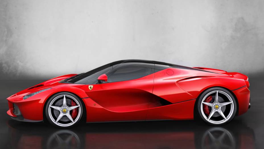 Aerodinâmica auxilia esportivo a atingir a velocidade máxima de 350 km/h | <a href="https://gutenberg.quatrorodas.abril.com.br/saloes/genebra/2013/ferrari-revela-laferrari-735265.shtml" rel="migration">Leia mais</a>