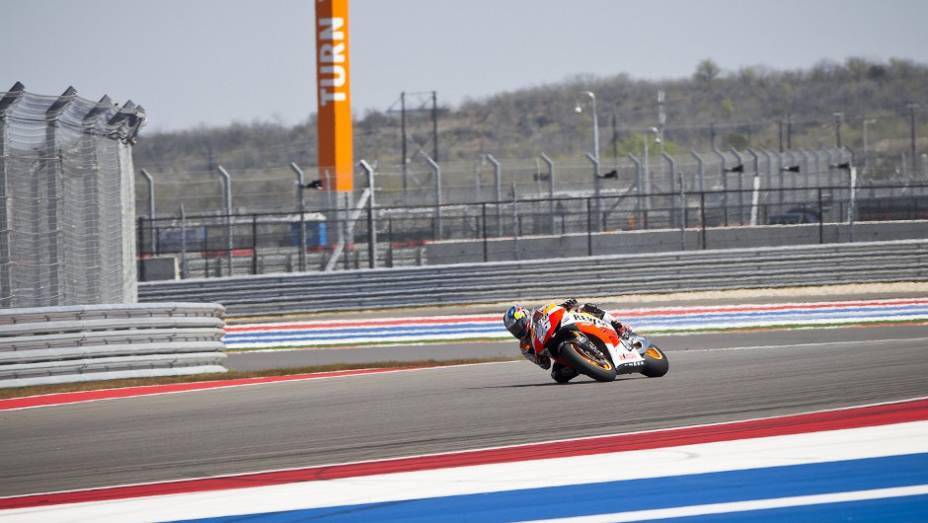 Dani Pedrosa (Repsol Honda Team) sentiu dores no pescoço em Austin | <a href="https://gutenberg.quatrorodas.abril.com.br/moto/noticias/motogp-marc-marquez-absoluto-eua-736303.shtml" rel="migration">Leia mais</a>