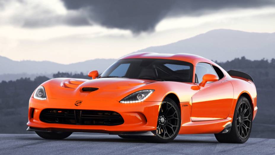 Motor 8.4 V10 permanece inalterado, com 640 cv e 83 mkgf de torque | <a href="https://gutenberg.quatrorodas.abril.com.br/saloes/new-york/2013/srt-viper-ta-737273.shtml" rel="migration">Leia mais</a>