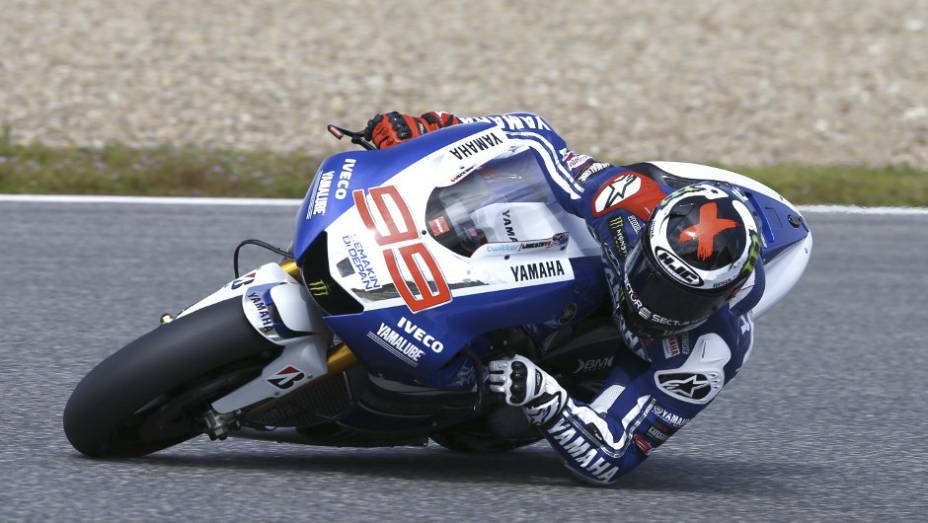 Jorge Lorenzo (Yamaha Factory Racing) liderou o primeiro dia em Jerez | <a href="https://gutenberg.quatrorodas.abril.com.br/moto/noticias/motogp-yamaha-lidera-testes-jerez-737049.shtml" rel="migration">Leia mais</a>