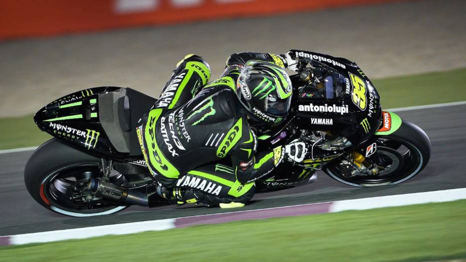 O piloto britânico Cal Crutchlow (Monster Yamaha Tech 3) ficou com o segundo melhor tempo | <a href="%20https://gutenberg.quatrorodas.abril.com.br/moto/noticias/motogp-lorenzo-garante-pole-catar-738025.shtml" rel="migration">Leia mais</a>