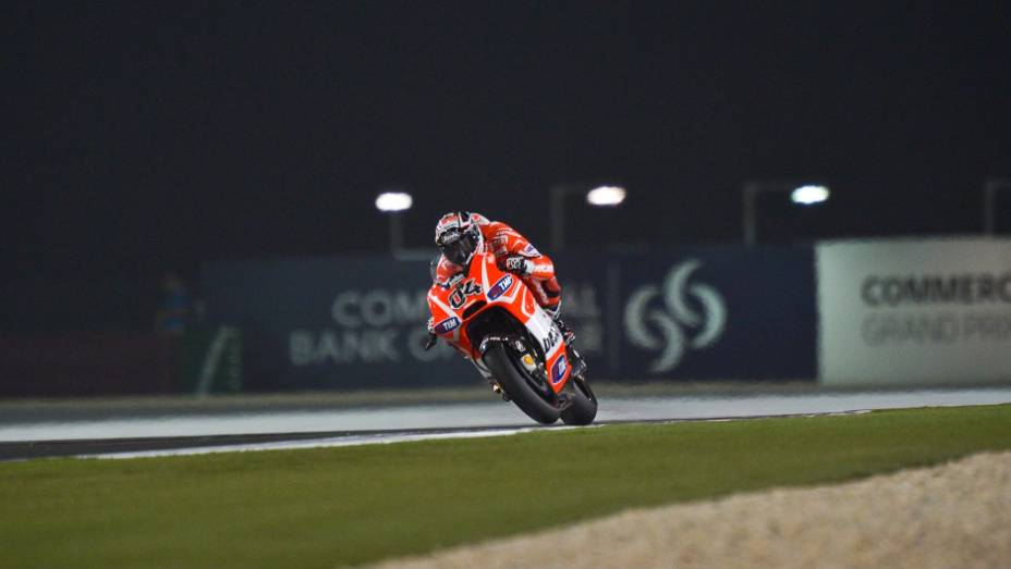 Andrea Dovizioso levou a Ducati para a quarta posição do grid | <a href="https://gutenberg.quatrorodas.abril.com.br/moto/noticias/motogp-lorenzo-garante-pole-catar-738025.shtml" rel="migration">Leia mais</a>