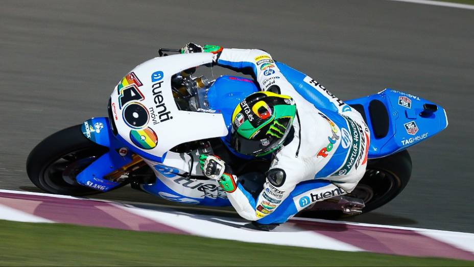 Pol Espargaro (Tuenti HP 40) ficou com a pole na Moto2 | <a href="https://gutenberg.quatrorodas.abril.com.br/moto/noticias/motogp-lorenzo-garante-pole-catar-738025.shtml" rel="migration">Leia mais</a>