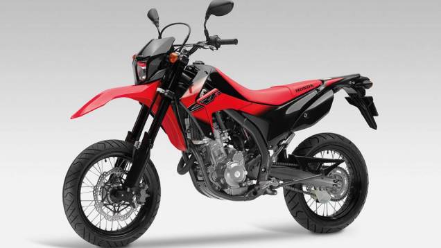 Honda CRF 250M 2013 chega à Espanha em junho | <a href="https://gutenberg.quatrorodas.abril.com.br/moto/noticias/honda-crf-250m-2013-chega-espanha-junho-738432.shtml" rel="migration">Leia mais</a> Honda CRF 250M 2013 chega à Espanha em junho | <a href="https://gutenberg.quatrorodas.abril.com.br/moto/noticias/honda-crf-250m-2013-chega-espanha-junho-738432.shtml" rel="migration">Leia mais</a>