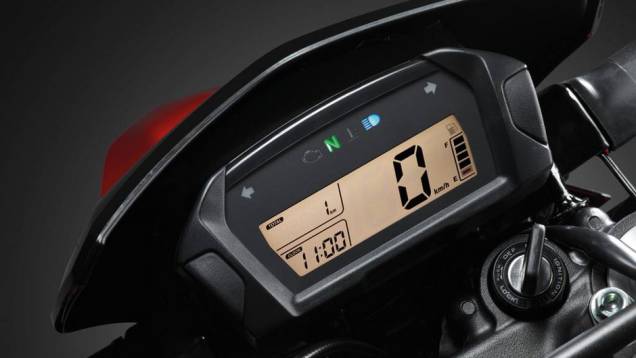 A Honda CRF 250M possui motor monocilíndrico de 249 cc, refrigerado a líquido e com injeção eletrônica | <a href="%20https://gutenberg.quatrorodas.abril.com.br/moto/noticias/honda-crf-250m-2013-chega-espanha-junho-738432.shtml" rel="migration">Leia mais</a> A Honda CRF 250M possui motor monocilíndrico de 249 cc, refrigerado a líquido e com injeção eletrônica | <a href="%20https://gutenberg.quatrorodas.abril.com.br/moto/noticias/honda-crf-250m-2013-chega-espanha-junho-738432.shtml" rel="migration">Leia mais</a>