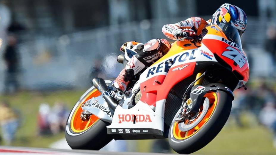 No somatório dos tempos, o segundo melhor do dia foi Dani Pedrosa | <a href="https://gutenberg.quatrorodas.abril.com.br/moto/noticias/motogp-marquez-domina-treinos-eua-739126.shtml" rel="migration">Leia mais</a>