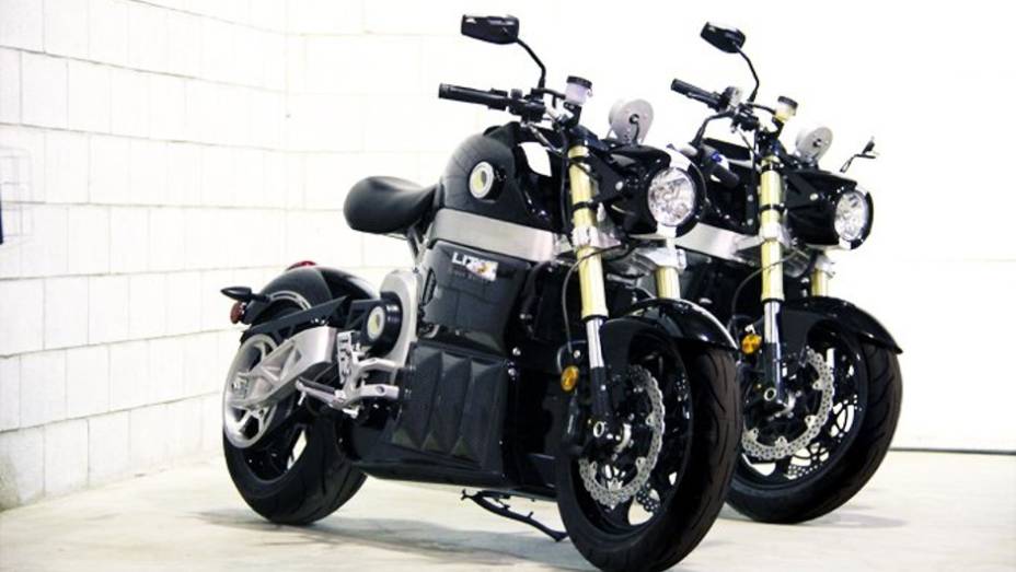 Com pinta de muscle bike, a LITO SORA possui um motor trifásico de corrente alternada (AC) com refrigeração líquida | <a href="%20https://gutenberg.quatrorodas.abril.com.br/moto/noticias/lito-sora-moto-eletrica-invocada-740271.shtml" rel="migration">Leia mais</a>