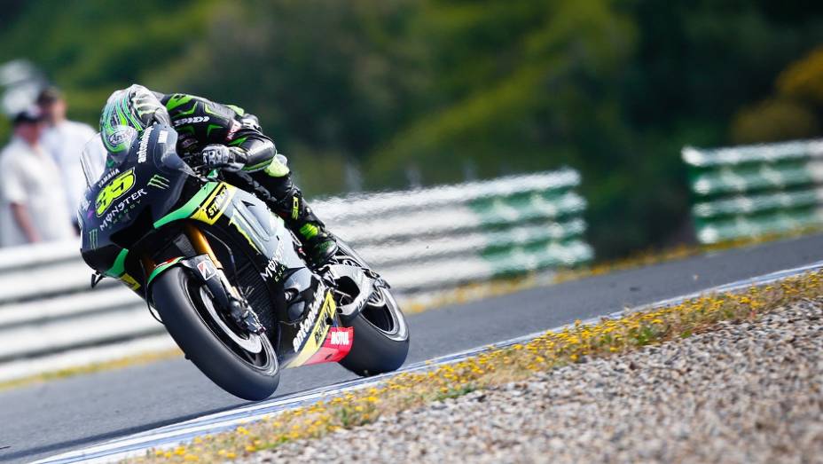 Cal Crutchlow ficou garantiu o quarto lugar | <a href="https://gutenberg.quatrorodas.abril.com.br/moto/noticias/motogp-lorenzo-garante-pole-jerez-740522.shtml" rel="migration">Leia mais</a>