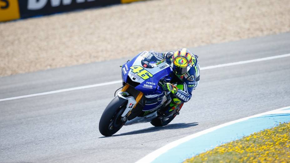 Valentino Rossi ficou apenas com o quinto tempo em Jerez | <a href="https://gutenberg.quatrorodas.abril.com.br/moto/noticias/motogp-lorenzo-garante-pole-jerez-740522.shtml" rel="migration">Leia mais</a>