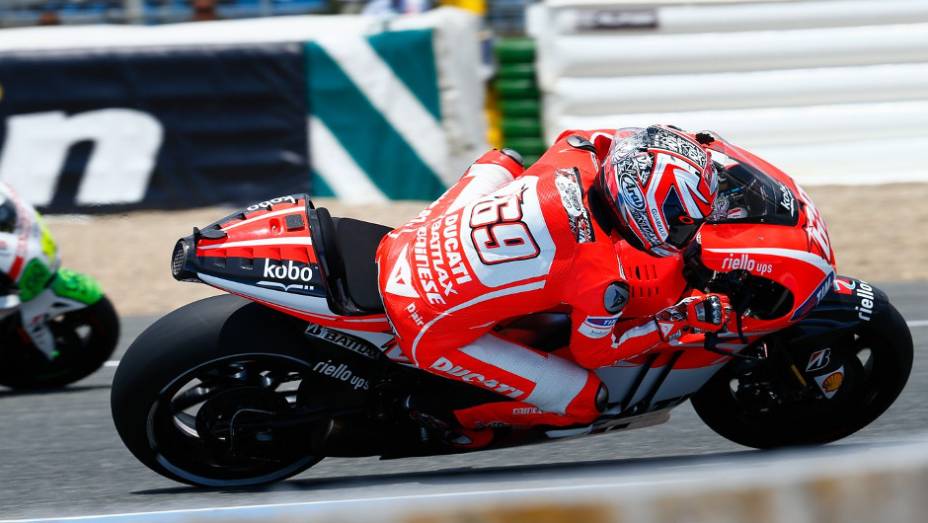 Nicky Hayden largará em sétimo | <a href="https://gutenberg.quatrorodas.abril.com.br/moto/noticias/motogp-lorenzo-garante-pole-jerez-740522.shtml" rel="migration">Leia mais</a>