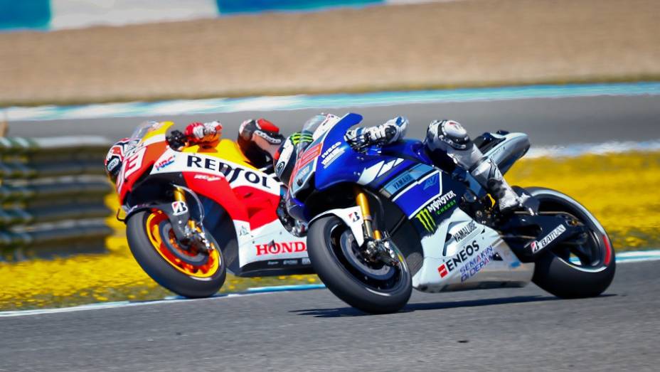 Disputa pelo segundo lugar entre Marc Márquez e Jorge Lorenzo gerou polêmica | <a href="https://gutenberg.quatrorodas.abril.com.br/moto/noticias/motogp-dani-pedrosa-vence-espanha-740546.shtml" rel="migration">Leia mais</a>