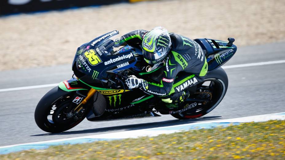 Cal Crutchlow ficou com o quinto lugar no GP da Espanha | <a href="https://gutenberg.quatrorodas.abril.com.br/moto/noticias/motogp-dani-pedrosa-vence-espanha-740546.shtml" rel="migration">Leia mais</a>