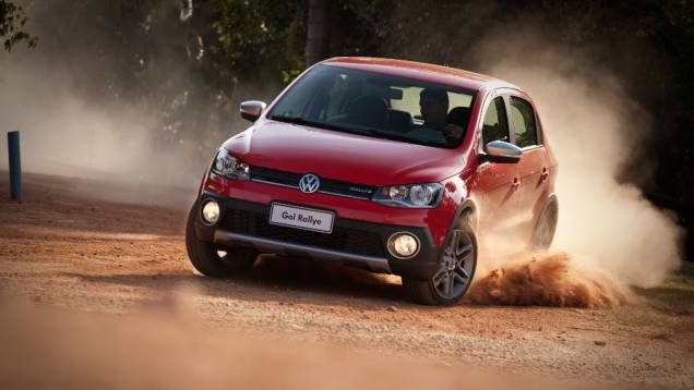 Parachoque frontal é o mesmo da Saveiro Cross. <a href="https://gutenberg.quatrorodas.abril.com.br/carros/lancamentos/vw-gol-rallye-741505.shtml" rel="migration">Leia mais</a> Parachoque frontal é o mesmo da Saveiro Cross. <a href="https://gutenberg.quatrorodas.abril.com.br/carros/lancamentos/vw-gol-rallye-741505.shtml" rel="migration">Leia mais</a>