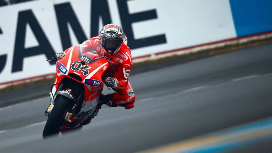 Andrea Dovizioso (Ducati Team) ficou com o quarto lugar | <a href="https://gutenberg.quatrorodas.abril.com.br/moto/noticias/motogp-pedrosa-vence-corrida-le-mans-741797.shtml" rel="migration">Leia mais</a>