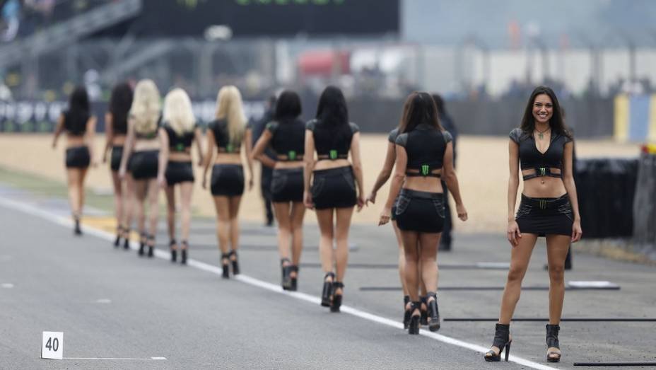 Veja as belas garotas que marcaram presença no GP da França e saiba como foi a corrida! | <a href="%20https://gutenberg.quatrorodas.abril.com.br/moto/galerias/competicoes/motogp-franca-corrida-741798.shtml" rel="migration">Leia mais</a>