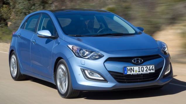 9ª - Hyundai - US$ 4,0 bi (valor estimado da marca) | <a href="https://gutenberg.quatrorodas.abril.com.br/noticias/mercado/estudo-indica-toyota-como-marca-automotiva-mais-valiosa-741960.shtml" rel="migration">Leia mais</a> 9ª - Hyundai - US$ 4,0 bi (valor estimado da marca) | <a href="https://gutenberg.quatrorodas.abril.com.br/noticias/mercado/estudo-indica-toyota-como-marca-automotiva-mais-valiosa-741960.shtml" rel="migration">Leia mais</a>