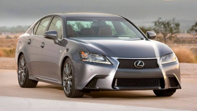 10ª - Lexus - US$ 3,5 bi (valor estimado da marca) | <a href="https://gutenberg.quatrorodas.abril.com.br/noticias/mercado/estudo-indica-toyota-como-marca-automotiva-mais-valiosa-741960.shtml" rel="migration">Leia mais</a> 10ª - Lexus - US$ 3,5 bi (valor estimado da marca) | <a href="https://gutenberg.quatrorodas.abril.com.br/noticias/mercado/estudo-indica-toyota-como-marca-automotiva-mais-valiosa-741960.shtml" rel="migration">Leia mais</a>
