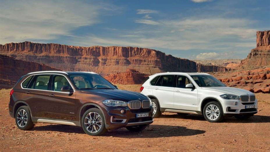 Novo BMW X5 estará disponível a partir de novembro deste ano | <a href="https://gutenberg.quatrorodas.abril.com.br/saloes/frankfurt/2013/bmw-x5-2014-753162.shtml" rel="migration">Leia mais</a>